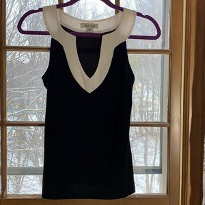 White House black market black/white top, XS